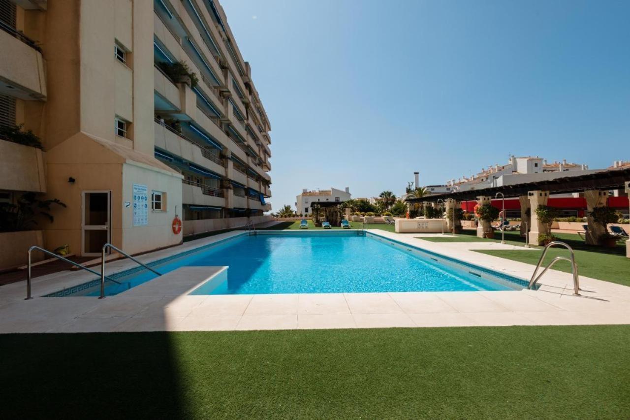 3 Room Lux Apt Puerto Banus-Terrace 5 Min To Beach Marbella Exterior foto